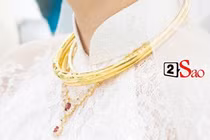 Số vàng bạc, kim cương "sương sương" mà Bảo Thy và chồng đeo trong đám cưới