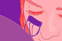 10 sai lầm hàng ngày đang làm hỏng lông mi của bạn