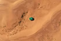 Bưu điện cô độc nhất thế giới nằm giữa sa mạc hẻo lánh