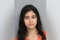 Nữ tù nhân thuê sát thủ giết bố mẹ vì tiền thừa kế