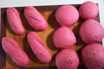 Các công thức làm bánh mì thanh long khiến hội chị em "phát sốt"