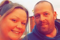 Bị mất trí nhớ, cô gái cứ tỉnh dậy lại nghĩ chồng là kẻ bắt cóc