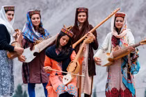 “Giải mã” bộ lạc bí ẩn có nhiều cô gái đẹp nhất thế giới