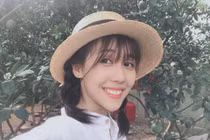 Gu thời trang trẻ trung, nhí nhố của “Thánh nữ nhạc chế” Hậu Hoàng