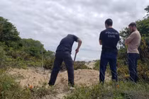 Rúng động vụ án cô gái xinh đẹp bị ép tự đào hố chôn mình