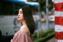 Hot girl lai Tây gây sốt bởi có tên lạ và gu thời trang cực đẳng cấp