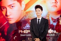 Ngô Kiến Huy thuê phim trường lớn nhất TP.HCM làm MV