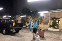 Cách ly COVID-19 với DHS về từ Hàn Quốc: “Nhân viên y tế thân thiện, ăn ở tiện ích“