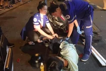 TP.HCM: xe biển xanh gây tai nạn, 1 người bị thương