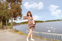 Không ngờ bà Táo quân Vân Dung có phong cách thời trang trẻ trung đến vậy