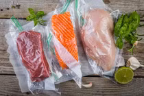 Hút chân không thực phẩm gây độc đến mức nào?