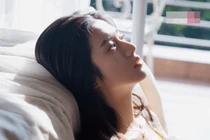 Biết tôi mắc bệnh nan y, nhà chồng cho 100 triệu kèm đơn ly hôn