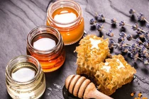 Mật ong tốt nhưng tuyệt đối không kết hợp với những thực phẩm này