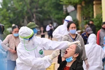 COVID-19: Gần 10.000 mẫu xét nghiệm tại ổ dịch Hạ Lôi cho kết quả âm tính