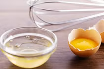 10 nguyên liệu làm đẹp có sẵn trong bếp mang lại hiệu quả bất ngờ