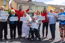 Choáng: Thị trấn có hơn 400 người cùng trúng xổ số