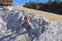 Bức ảnh cuối cùng của bé trai 7 tuổi gây ám ảnh