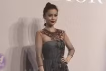 Ảnh không chỉnh sửa “bóc trần” nhan sắc thật của Angelababy