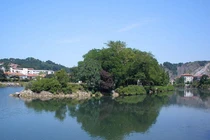 Hòn đảo kỳ lạ thay đổi quốc tịch mỗi năm 2 lần