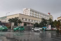 Bệnh viện QT Vinh bị tuýt còi: TĐ Y khoa Hoàn Mỹ "dính phốt" gì?