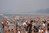 Lường trước nguy cơ quá tải, bùng dịch dịp nghỉ lễ 30/4 - 1/5