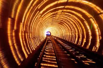 Bên trong những đường hầm ấn tượng nhất thế giới