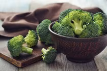 Đừng vội thả ngay 5 loại rau củ này vào nồi luộc vừa mất dinh dưỡng vừa hại sức khỏe 