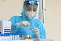 8 chuyên gia Nga dương tính với SARS-CoV-2, Việt Nam còn 28 ca COVID-19