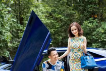 Choáng với phong cách thời trang sang chảnh của vợ hai đại gia Minh Nhựa