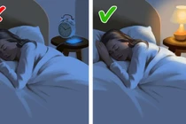 Chuyên gia cảnh báo: 8 vật dụng “cấm kỵ” đặt cạnh giường ngủ