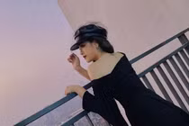 Soi gu thời trang cực chảnh của bạn gái tin đồn Quang Hải