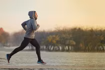 Thực hư việc tập thể dục trước khi ăn sáng đốt nhiều chất béo hơn?