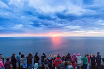 Kinh ngạc những vùng đất đặc biệt nhất, nơi mặt trời không lặn