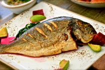 Ăn cá nhất định phải bỏ bộ phận này nếu không muốn rước độc