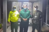 Bạn gái đăng ảnh lên Facebook, trùm ma túy khét tiếng bị “tóm”