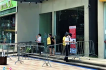 Phong tỏa lô chung cư ở TP.HCM do có người tái dương tính Covid-19