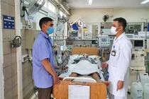 Cận Tết ngộ độc rượu gia tăng, cấp cứu thế nào?