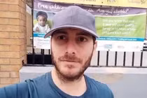 Mới 30 tuổi đã làm bố của 47 đứa trẻ khắp thế giới