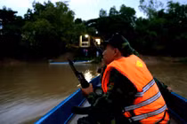 Trắng đêm cùng các chiến sĩ tuần tra biên giới