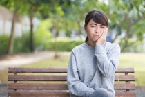 Răng miệng “dở chứng” thế này, đến nha sĩ ngay!