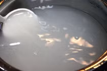 Nắng nóng, cho trẻ dùng bột sắn dây thế nào tốt cho sức khỏe?