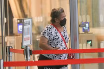 Lĩnh án tù vì trốn cách ly đi nhận thưởng xổ số