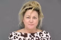 Sốc: "Mẹ mìn" ở Mỹ vào siêu thị gạ mua con trai người khác!