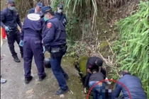 Kinh hãi: Yêu mù quáng, cô gái bao che bạn trai sát hại bố đẻ