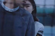 Biết rõ người yêu chơi bời, cờ bạc nhưng vẫn khó bỏ