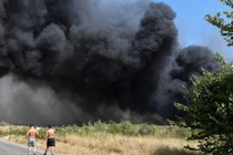 “Hỏa ngục” cháy rừng kinh hoàng bùng phát khắp Vương quốc Anh