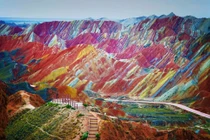 Choáng ngợp trước những con đường leo núi đẹp nhất thế giới