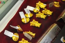 Giá vàng trong nước và thế giới tiếp tục giảm phiên thứ 3