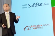 Có 50 tỷ USD, nhưng vị tỷ phú này không biết tiêu tiền vào đâu 