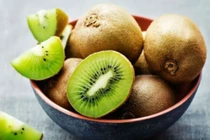 Top 8 loại trái cây giúp giảm táo bón hiệu quả